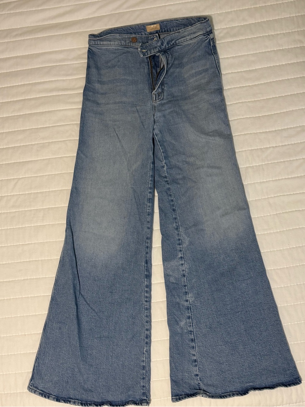 MOTHER Light Wash High Rise Flare Jeans — Size 27